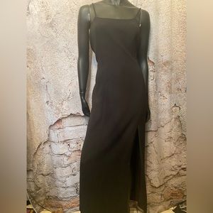 Cartise Black Maxi Spaghetti Strap Dress